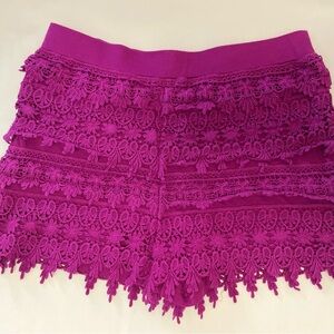 Express || Fuchsia Lace High-Waisted Stretchy Shorts